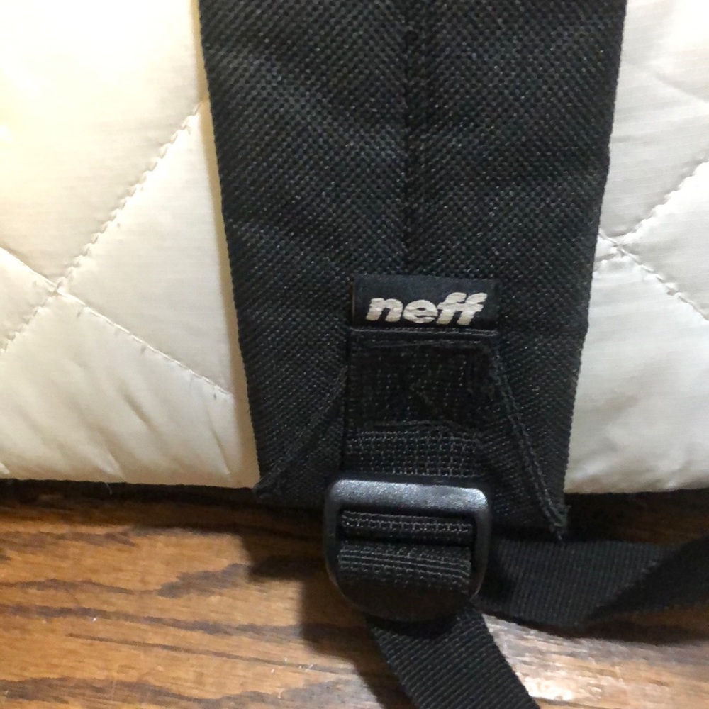 Neff quilted backpack - Picture 5 of 10